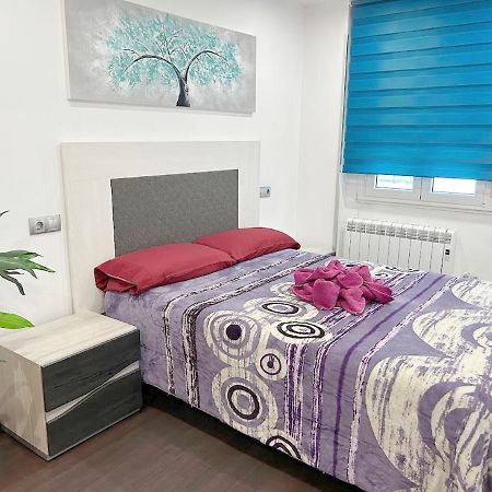 Appartamento Nuevo 8 Minutos Ayuntamiento, 10 Catedral, Wifi Oviedo Esterno foto