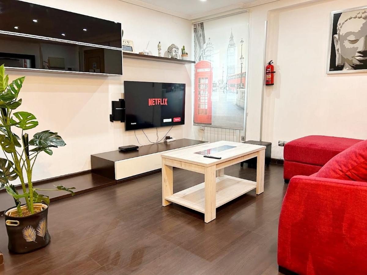 Appartamento Nuevo 8 Minutos Ayuntamiento, 10 Catedral, Wifi Oviedo Esterno foto