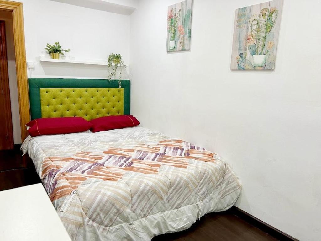 Appartamento Nuevo 8 Minutos Ayuntamiento, 10 Catedral, Wifi Oviedo Esterno foto